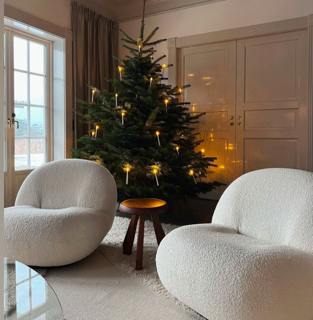 SOHO ARMCHAIR