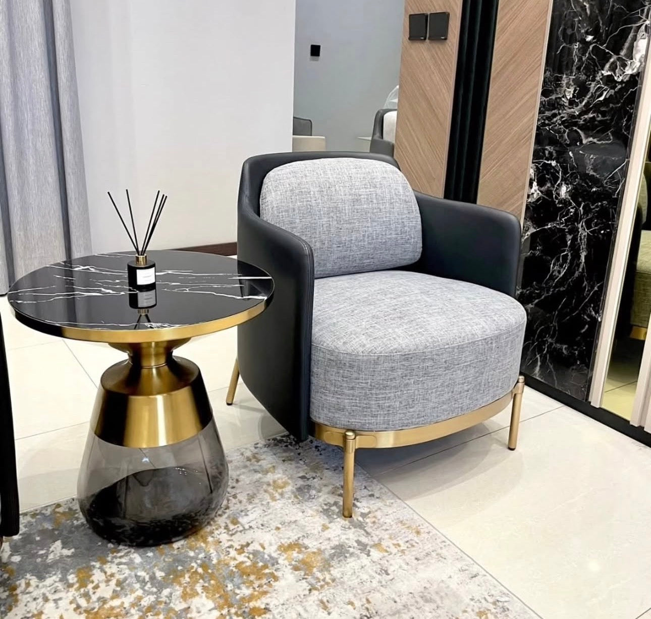 FRANSUVA ARMCHAIR