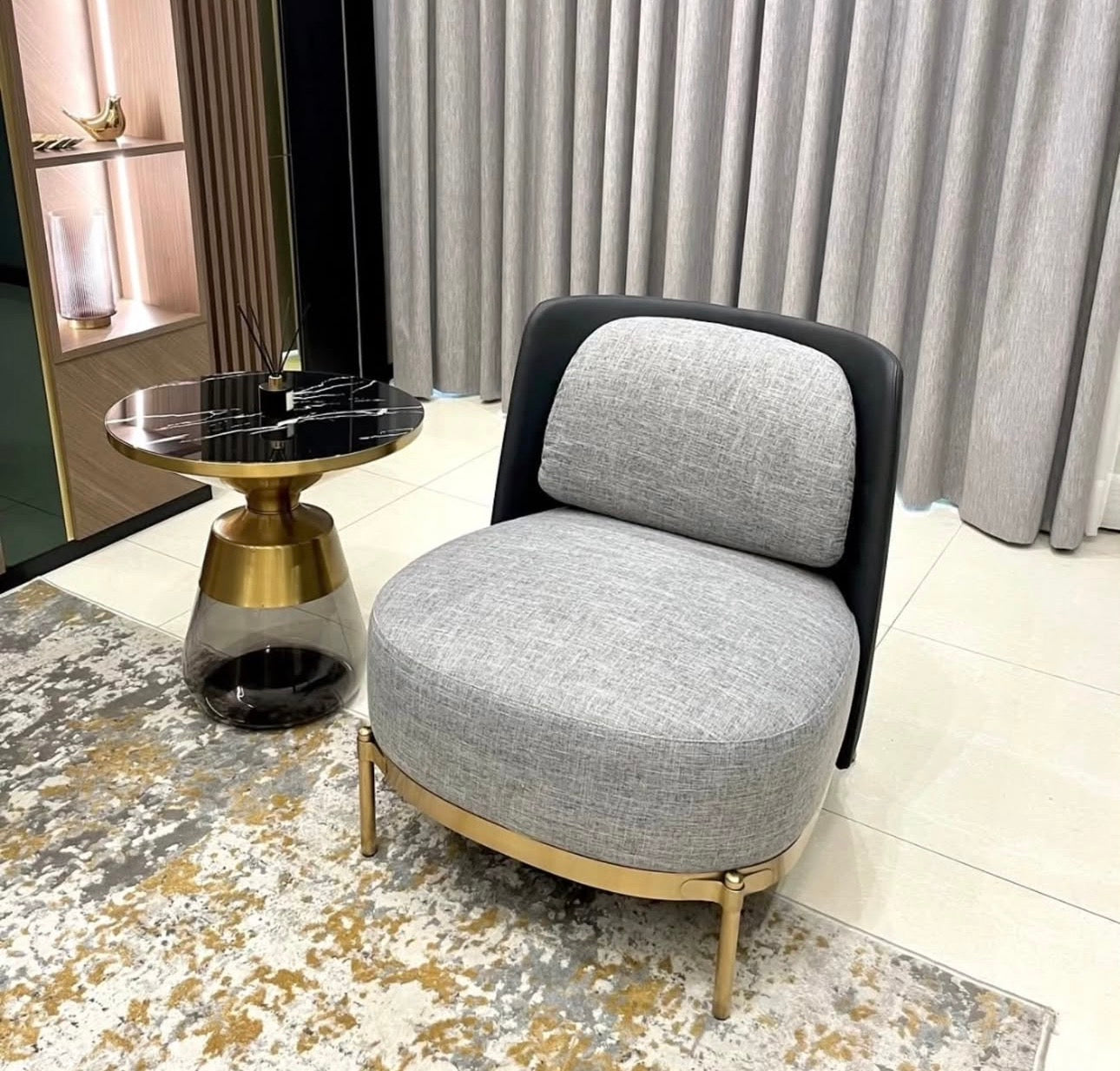 FRANSUVA ARMCHAIR V2