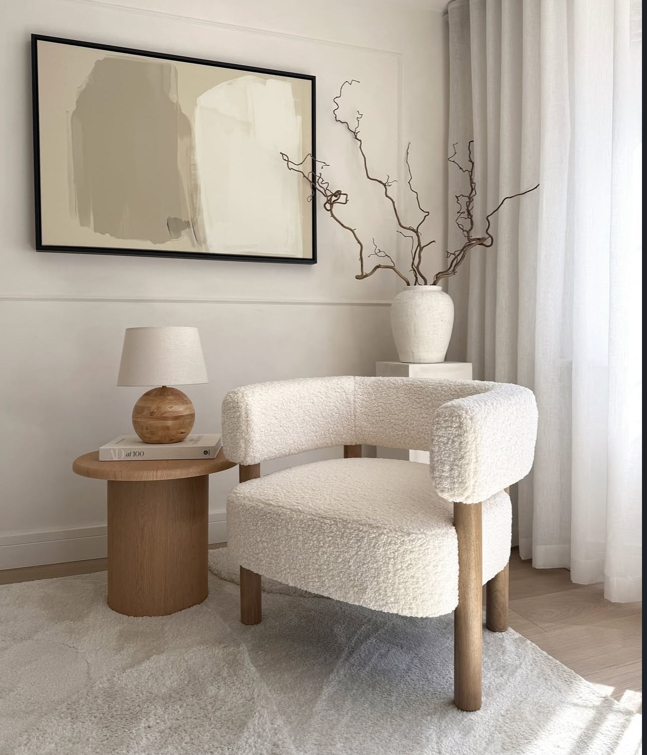 BONO ARMCHAIR