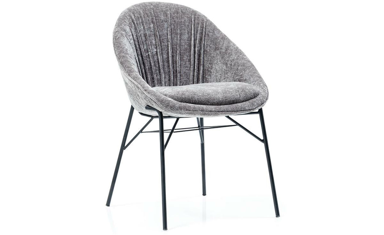 LIYA CHAIR