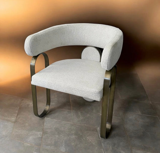 ROYAL CHAIR