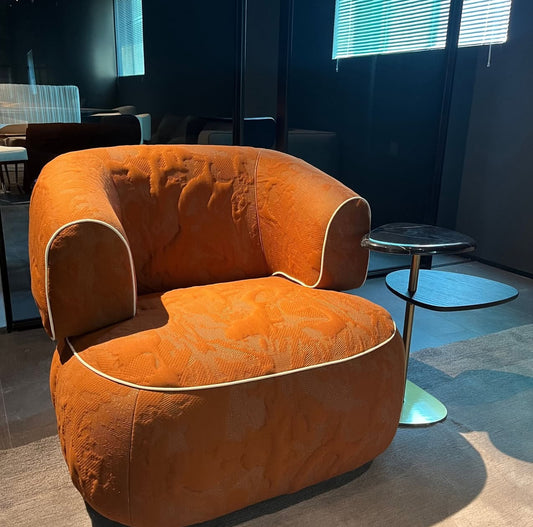 LEO ARMCHAIR