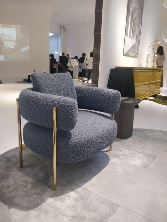 MARS ARMCHAIR