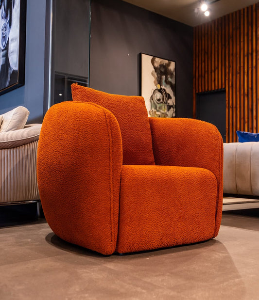 AREN ARMCHAIR